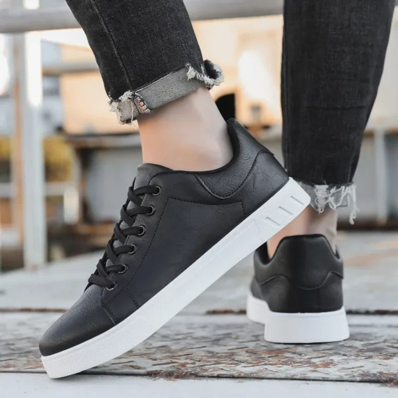 Men's Leather Low-Top Sneakers - Everyday Casual