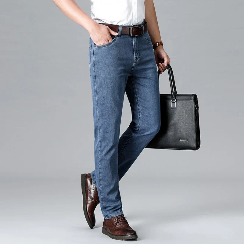 Men's Slim Fit Tapered Denim Jeans - Casual Wear