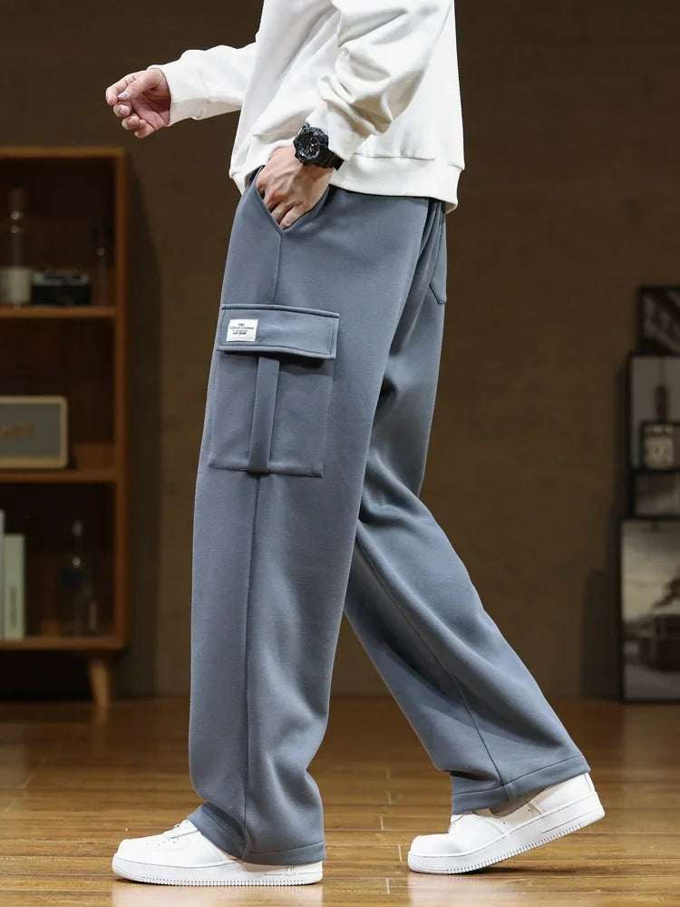 Women's Cargo Sweatpants - Relaxed Fit